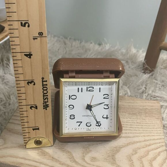 Vintage Westclox Wind-Up Alarm Clocks Bundle Of 2 Bedside 1 Travel Clock - Picture 2 of 16